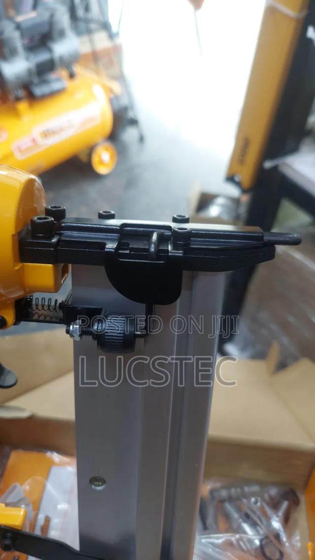 Pnewmatic Nailer 50mm - thumbnail 3