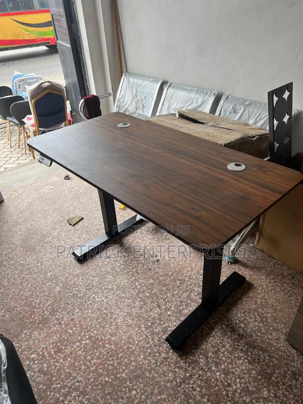1.2 MTRS Electric Adjustable Study/Office Desk - thumbnail 2