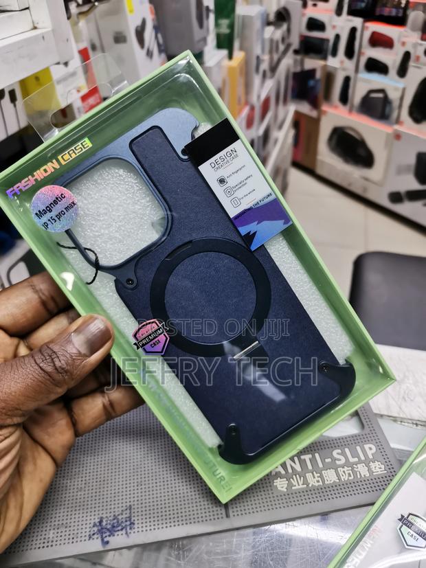 iPhone 15 Pro Max Bumper Case,Sleek Design, Metal Frameless - thumbnail 2