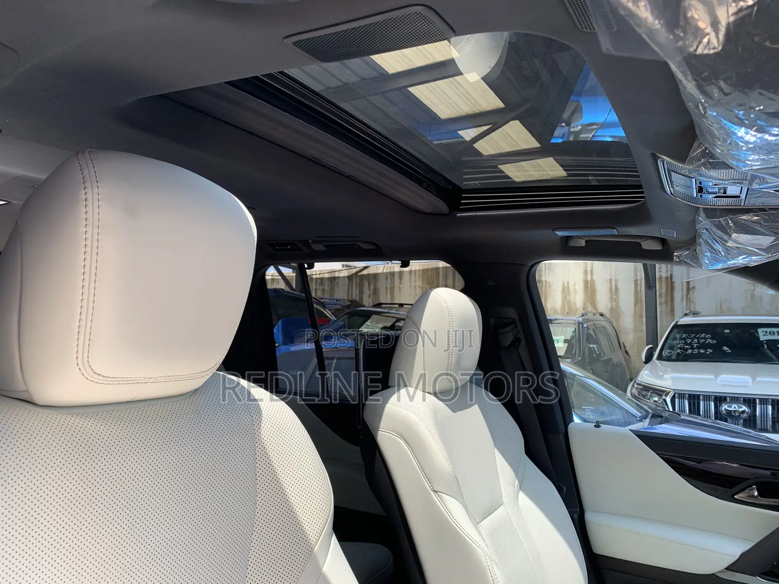 Lexus LX 2023 Green