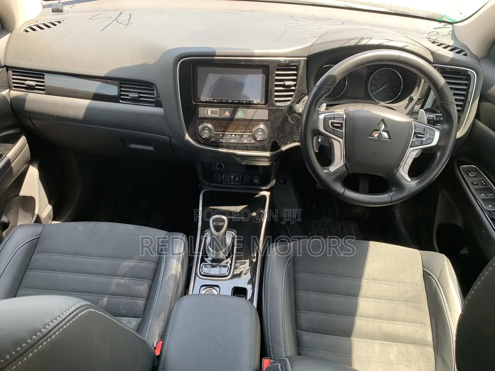 Mitsubishi Outlander 2.4 PHEV AWD 2017 Off white