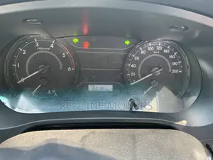 Toyota Hilux 2017 Black