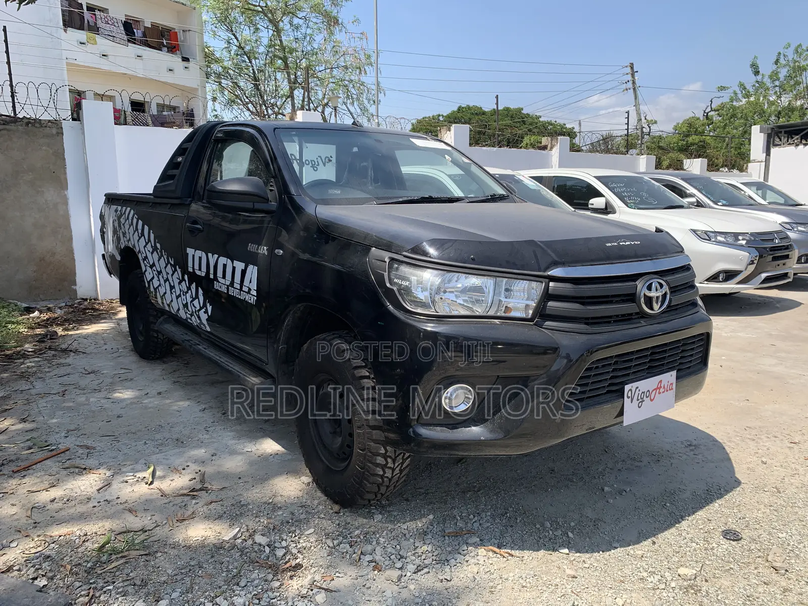 Toyota Hilux 2017 Black