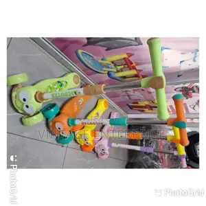 Kids Scooter With Foldable Handle