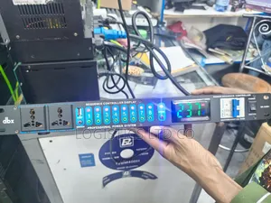 DBX Power Sequence Controller 8pots Back + 2pots Front