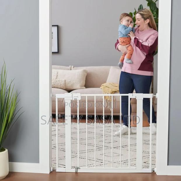 Safety Baby Gate - main view