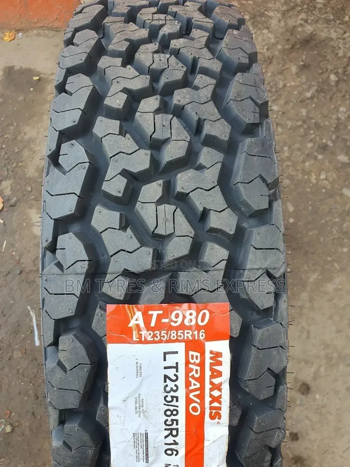 235 /85 R16 Maxxis AT 980. (Thailand)