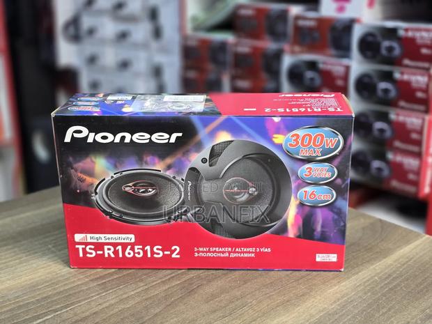 Pioneer 6 Inch 300watts Round Speakers- A Pair