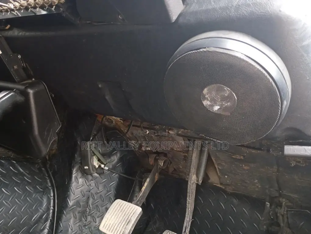 Land Rover Defender 1987 Black