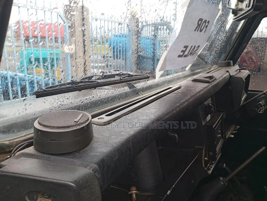 Land Rover Defender 1987 Black