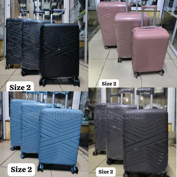 *Unbreakable Double Zip Rubber Suitcase PP 3 in 1 - main view
