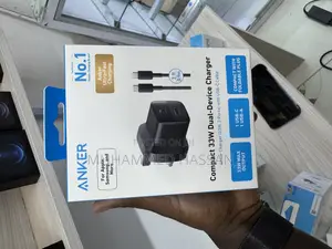 Compact 33W Dual Device Charger