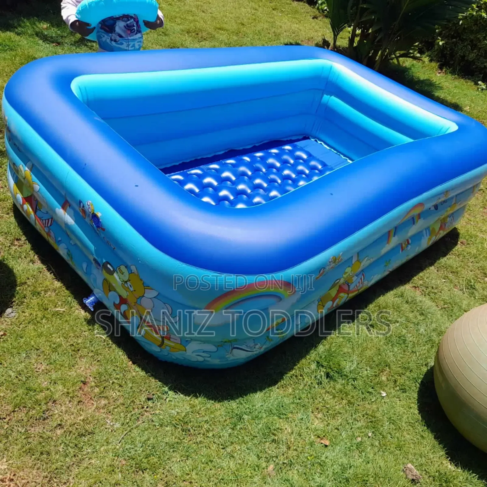 Inflatable Swimming Pool With Electric Pump