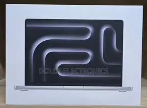 New Laptop Apple MacBook Pro 8GB Apple M3 SSD 512GB