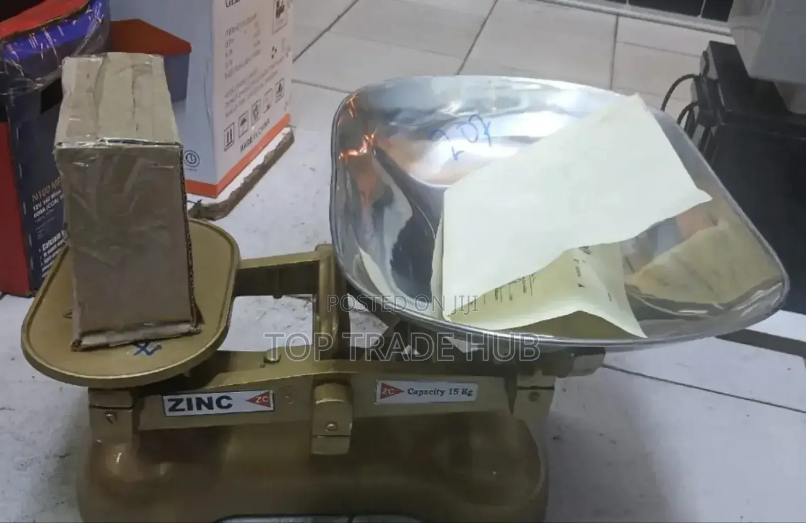 Original Zinc Analogue Weighing Scale 15kg