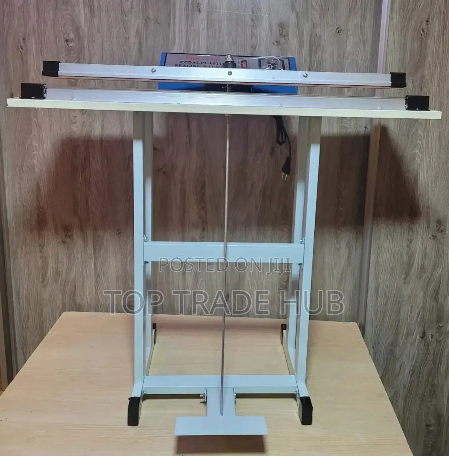 FRE-300 600mm Pedal Plastic Sealing Machine