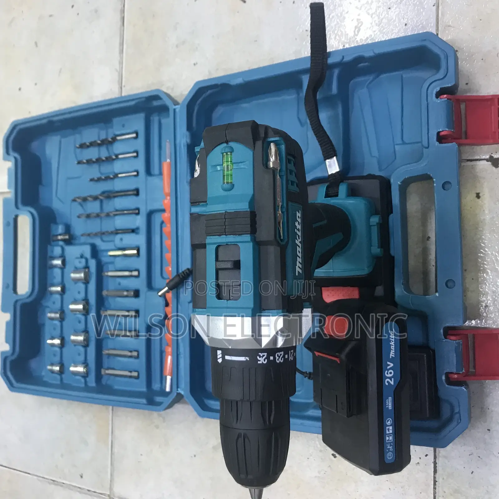 Makita Cordless Drill. 26v