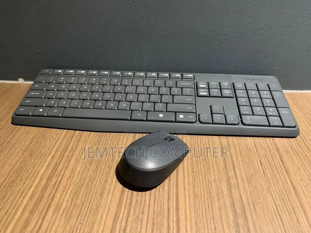 Logitech MK235 Wireless Keyboard and Mouse MK235 Combo