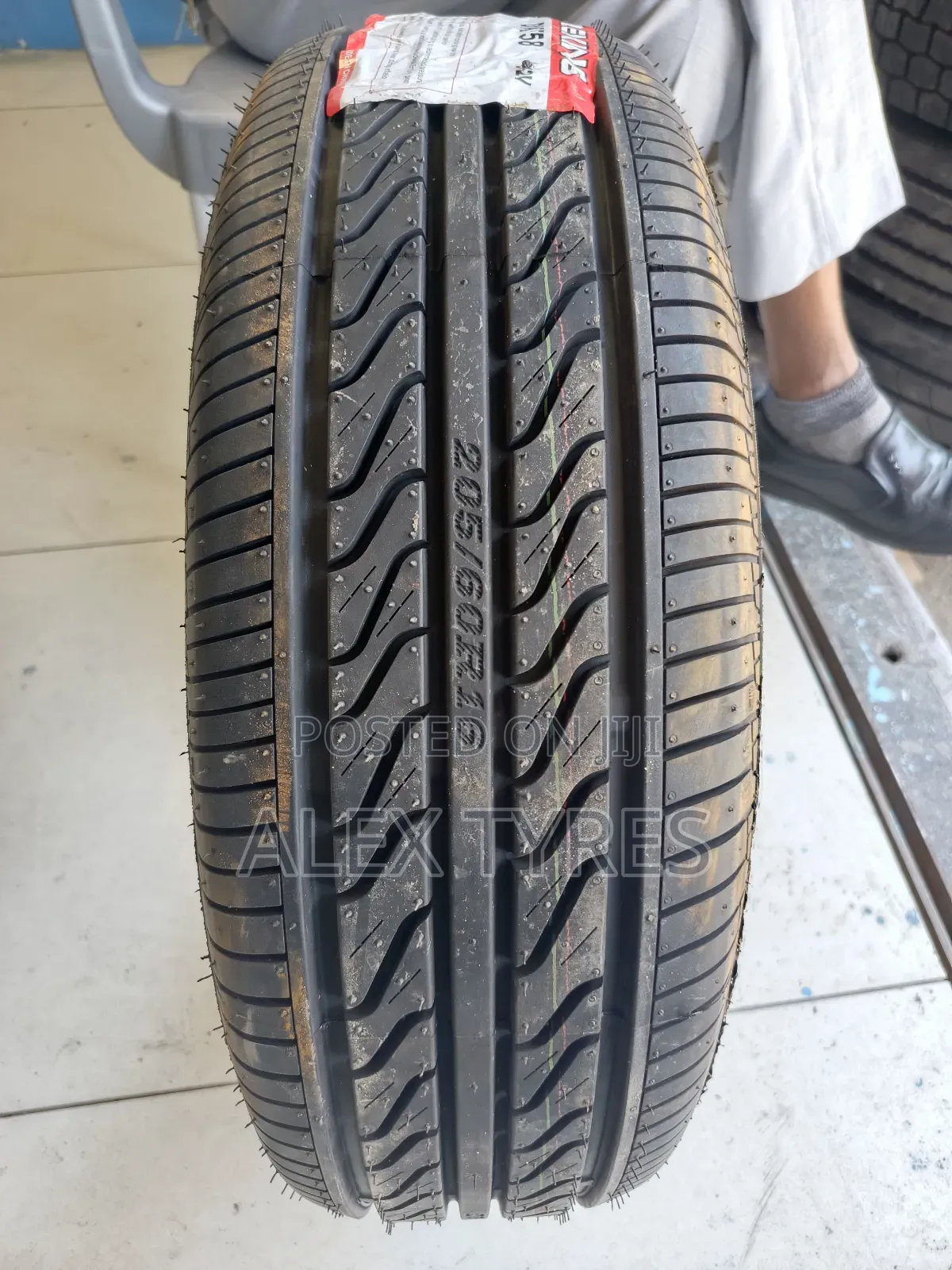 205/60r16 Doubleking Tires Made in China
