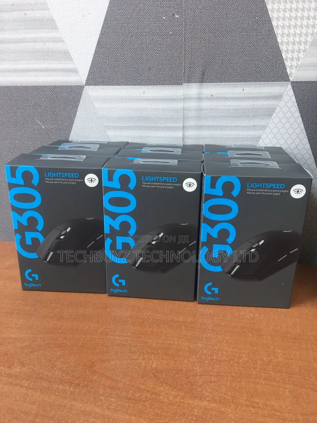 Logitech G305 Lightspeed Wireless Gaming Mouse