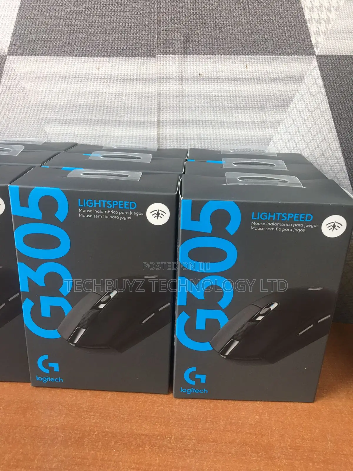 Logitech G305 Lightspeed Wireless Gaming Mouse