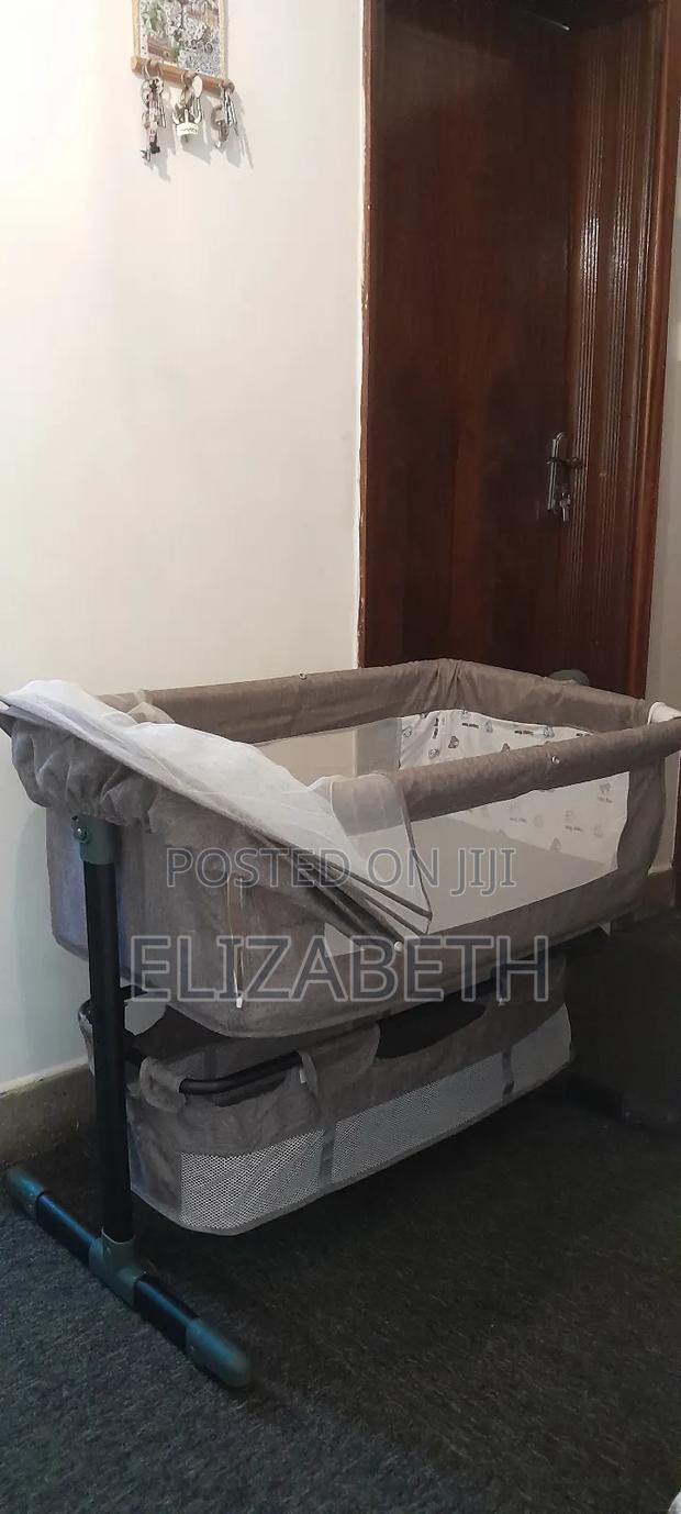 Baby Cosleeper/ Foldable - thumbnail 2