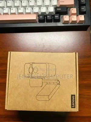 Lenovo 300 FHD Webcam \\ Lenovo 300 Webcam