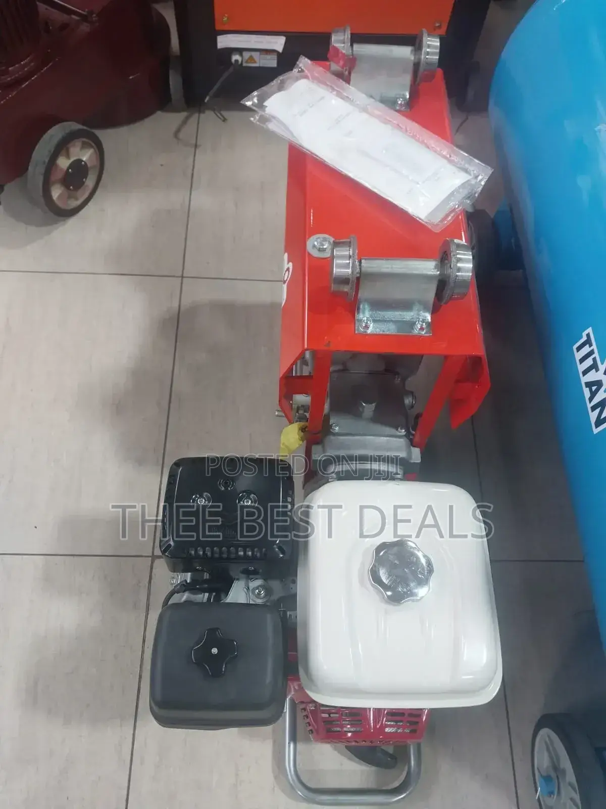 Concrete Hoist Machine