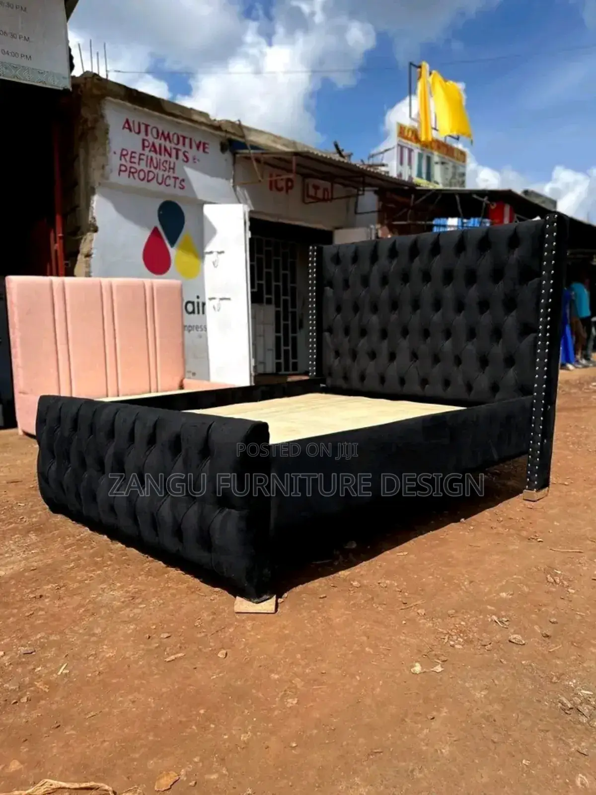 Fancy Black Chesterfield Beds