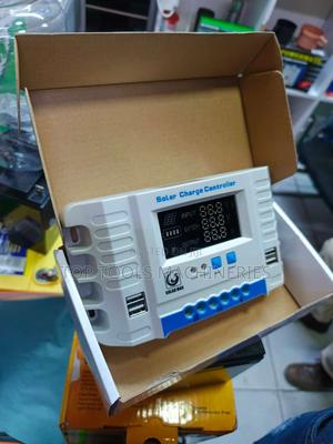 Charge Controller 40amp - thumbnail 2