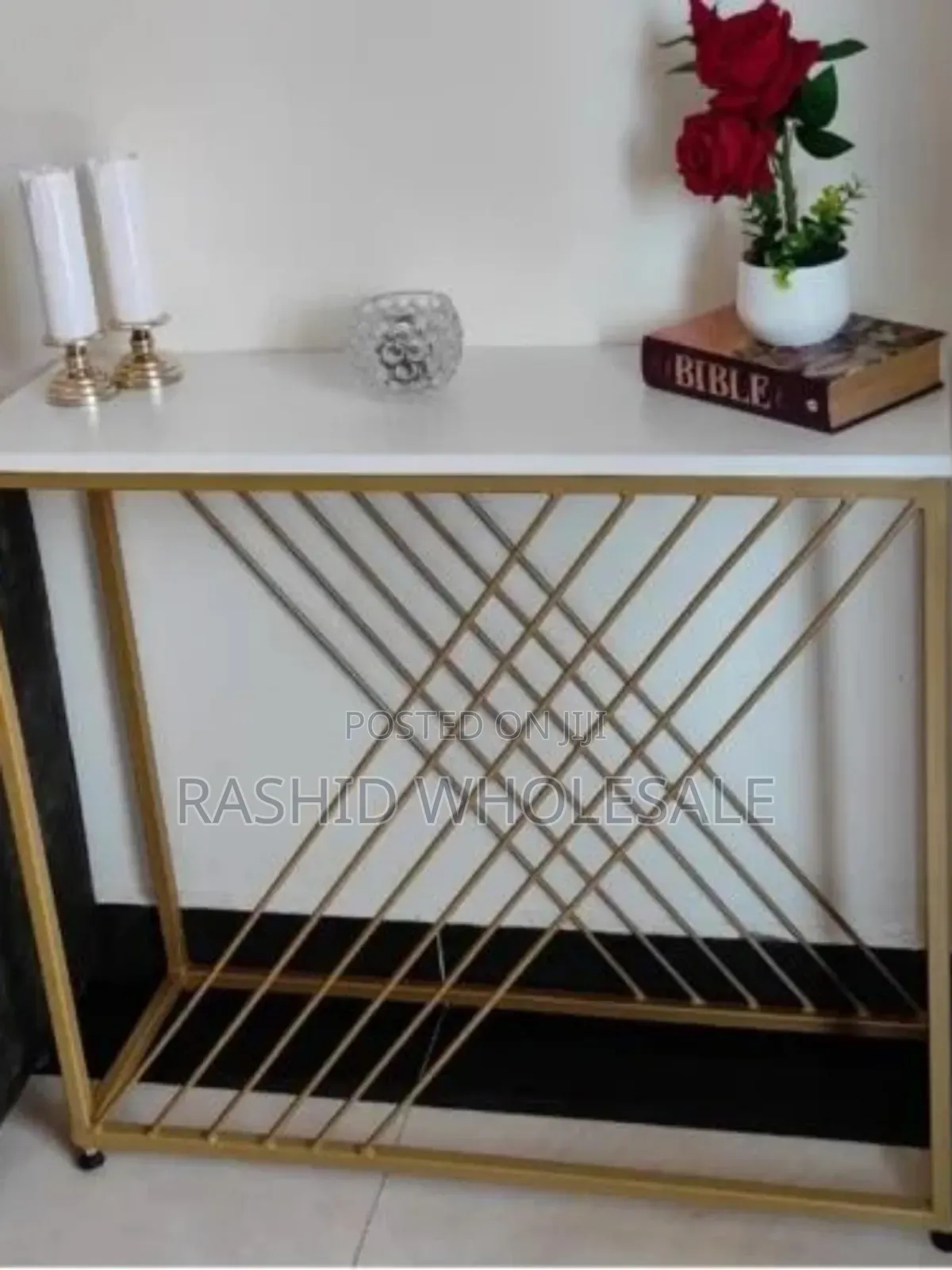 Consol Table.