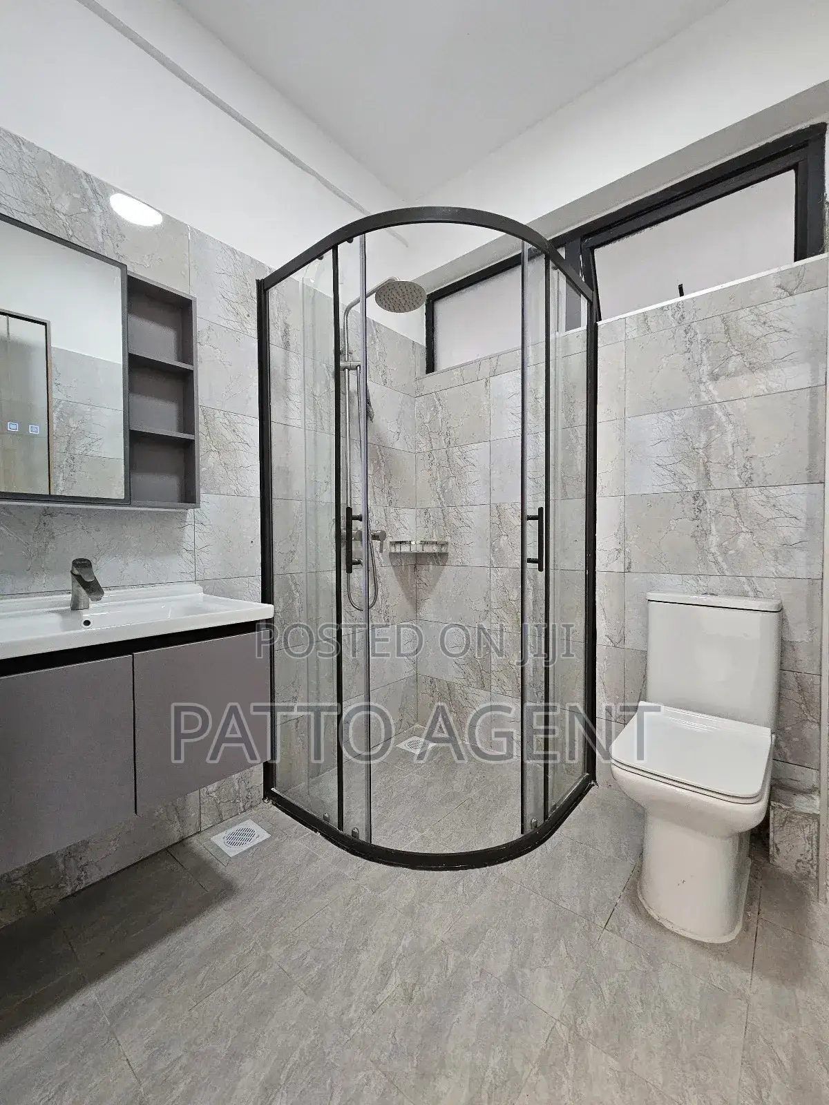 3bdrm Apartment in Lavington, Valley Arcade for sale