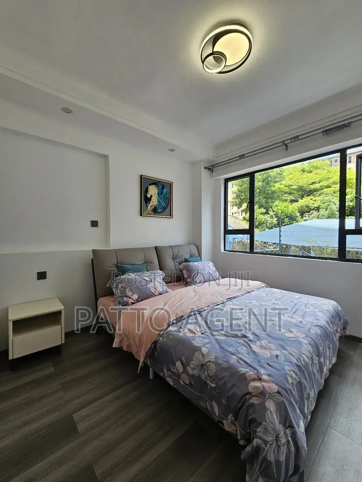 3bdrm Apartment in Lavington, Valley Arcade for sale