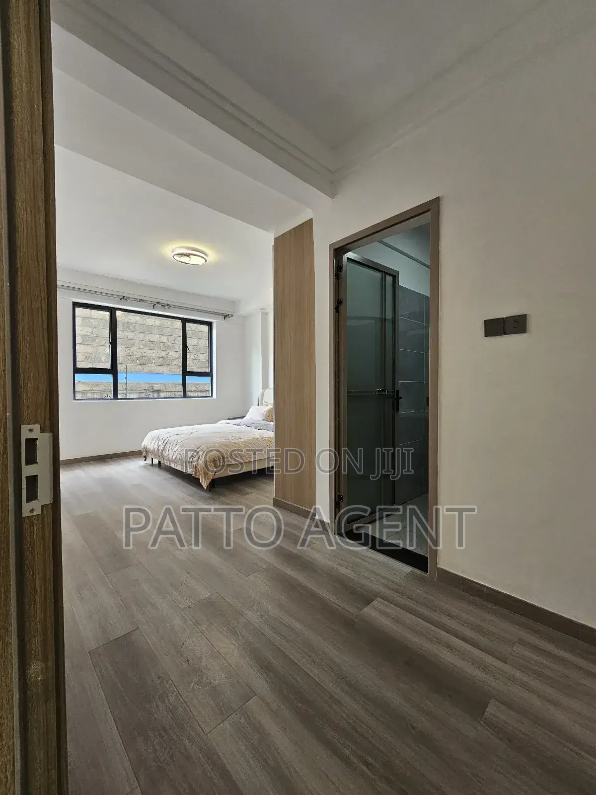 3bdrm Apartment in Lavington, Valley Arcade for sale
