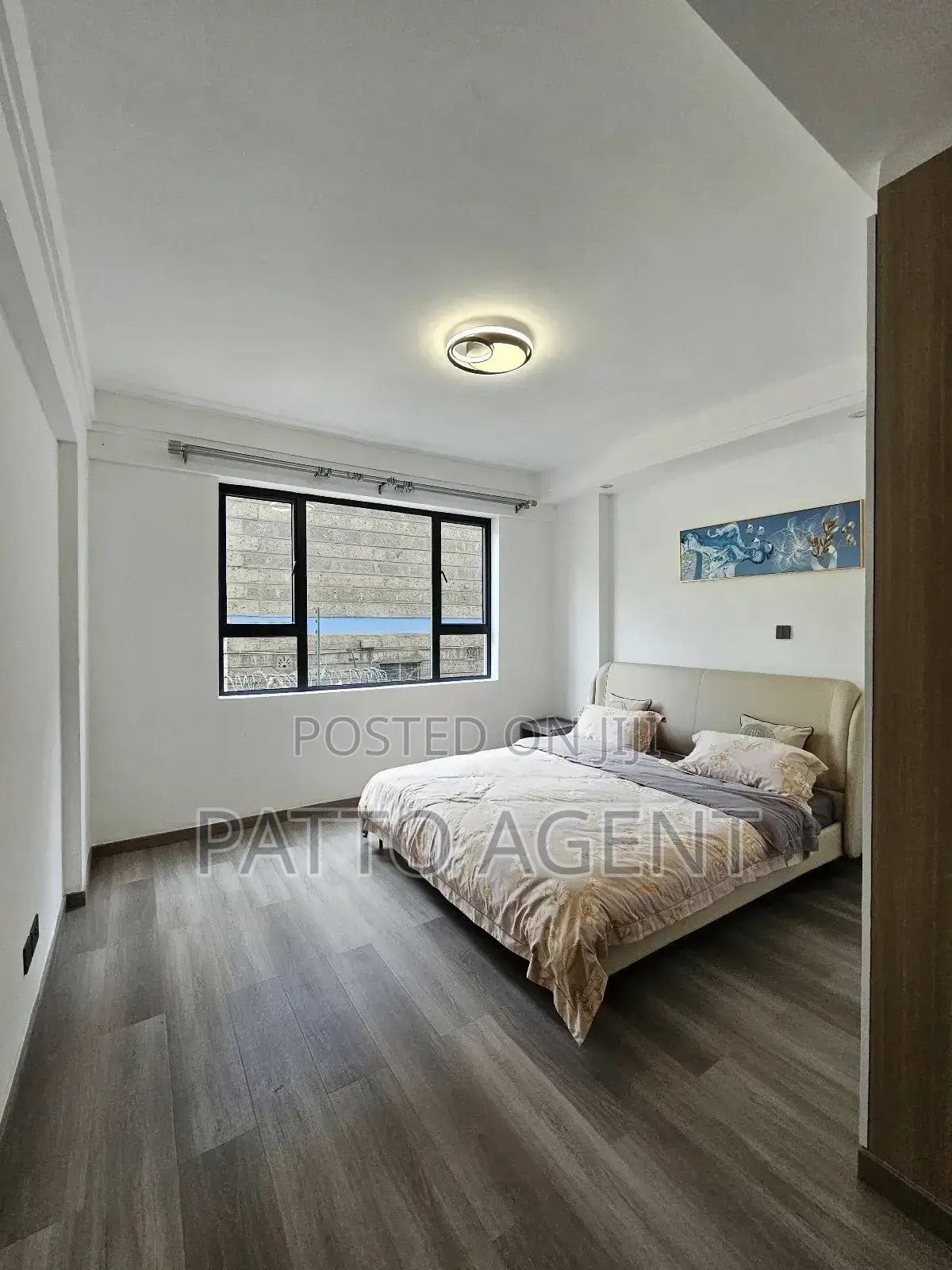 3bdrm Apartment in Lavington, Valley Arcade for sale