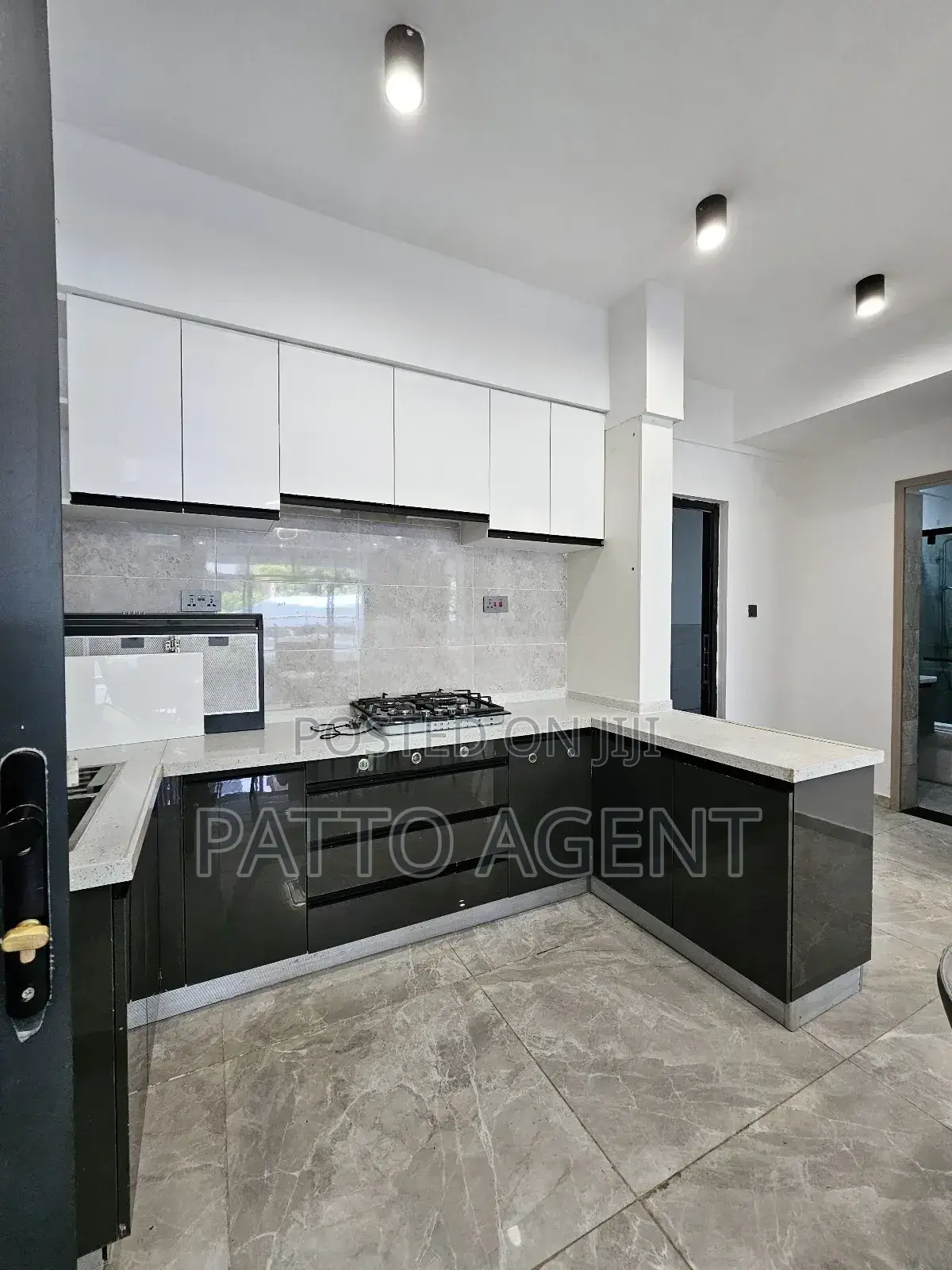 3bdrm Apartment in Lavington, Valley Arcade for sale