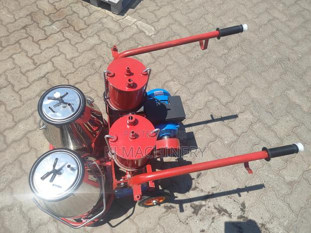 Double Cow  Milking Machine - thumbnail 4