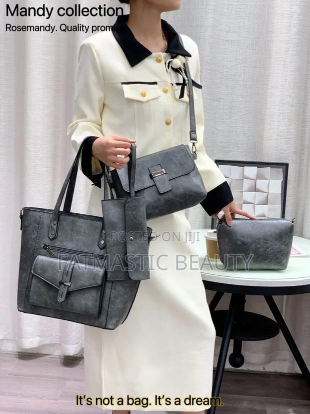 Large 4 in 1 Handbag Set - thumbnail 2