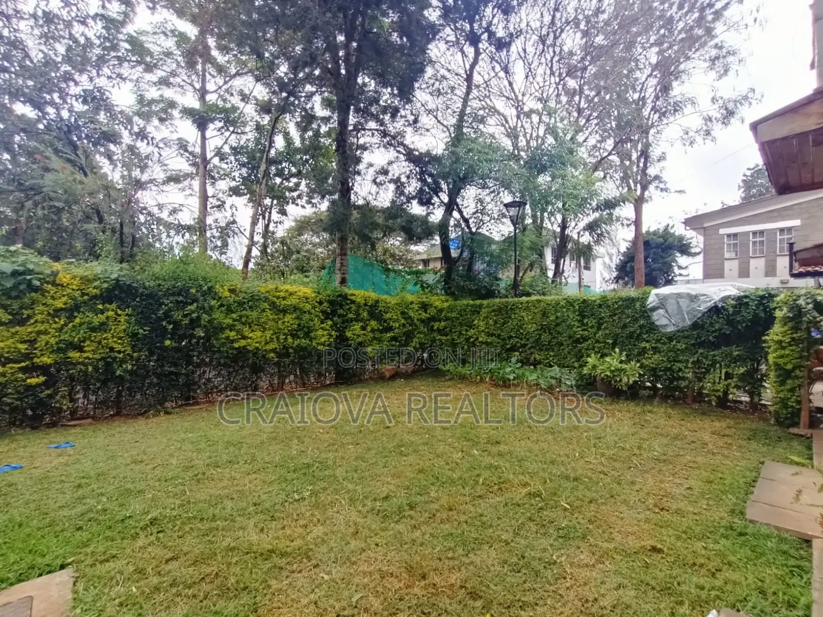 4bdrm Villa in Lavington for sale