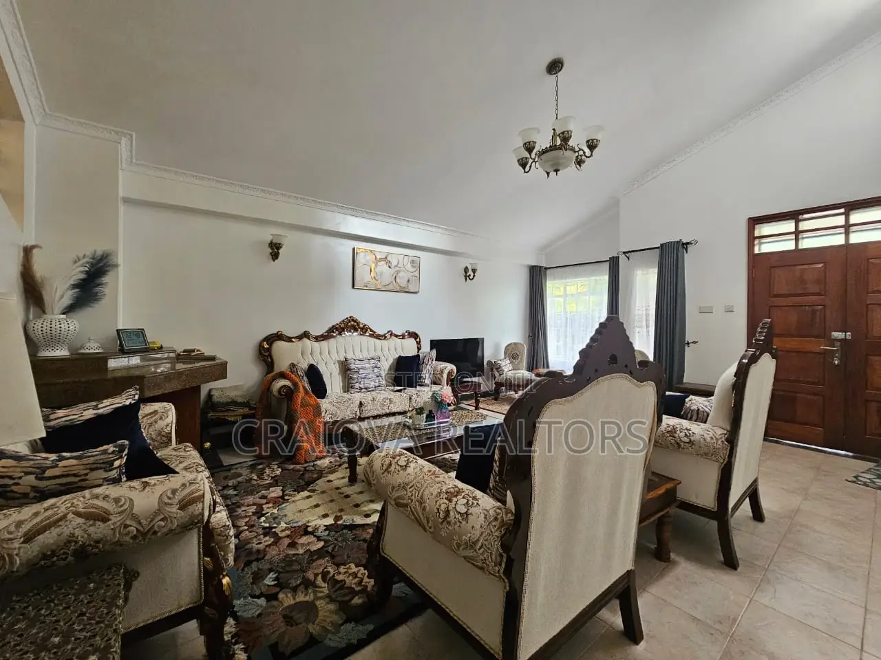 4bdrm Villa in Lavington for sale