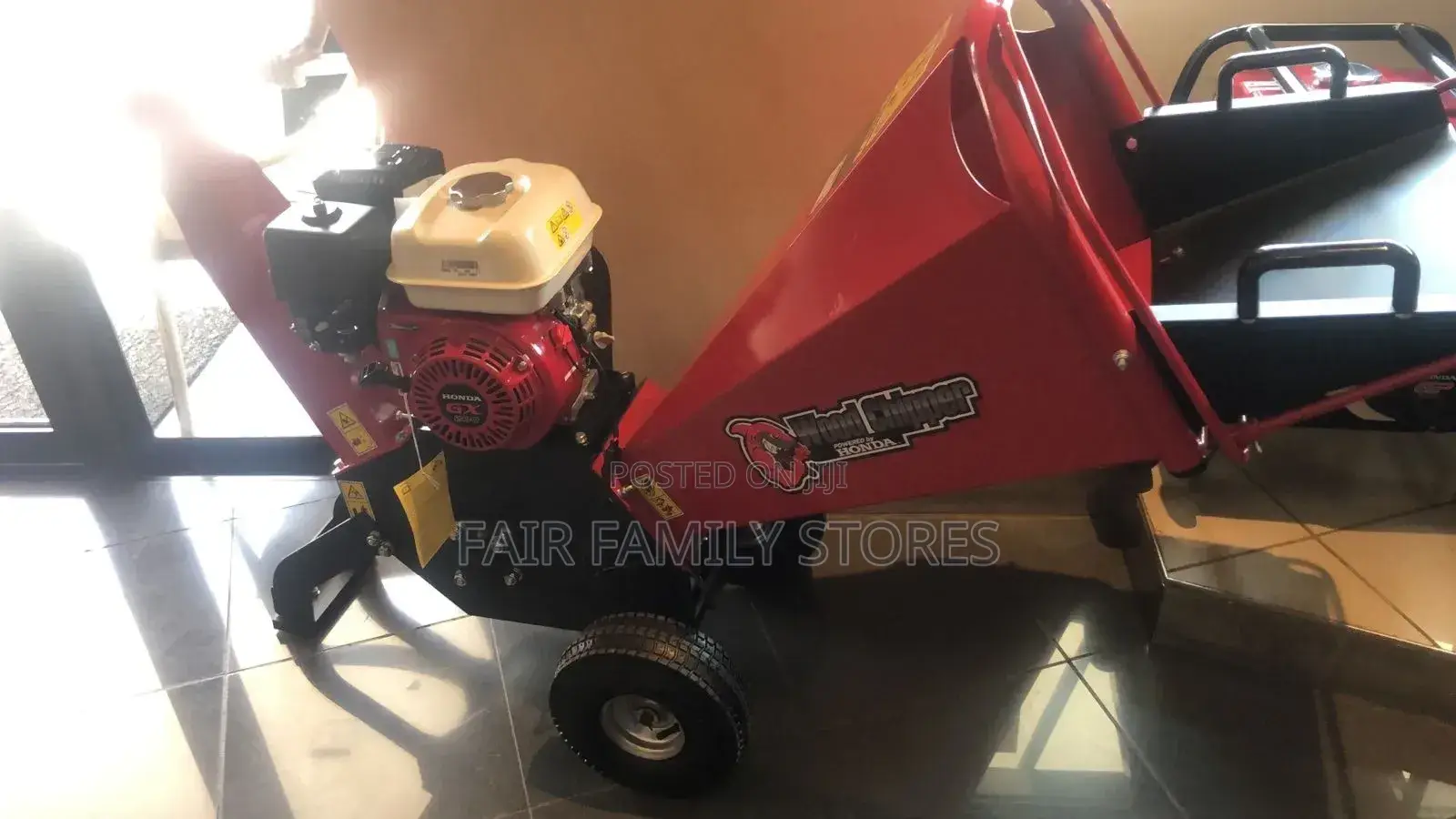 Wood Chipper. 5ph