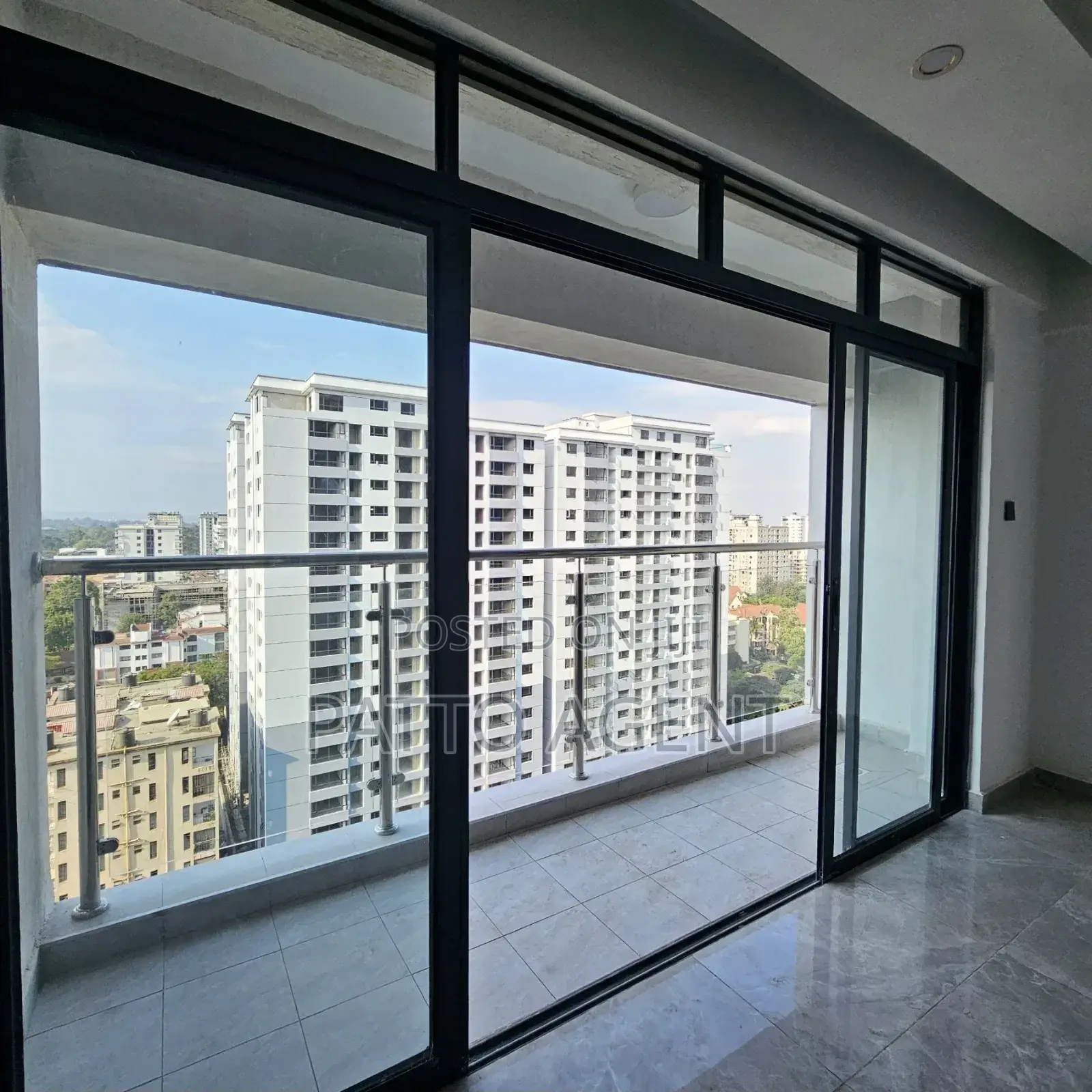 3bdrm Apartment in Valley Arcade, Lavington for sale