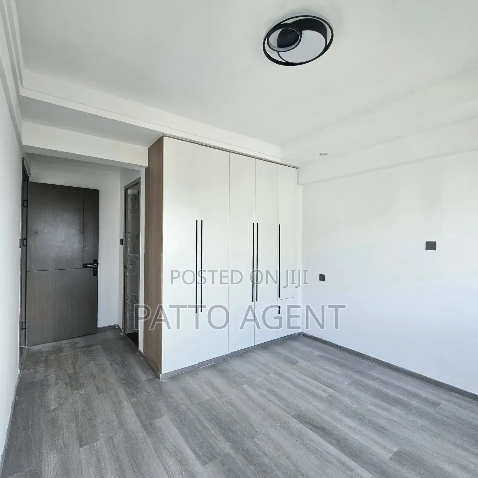 3bdrm Apartment in Valley Arcade, Lavington for sale