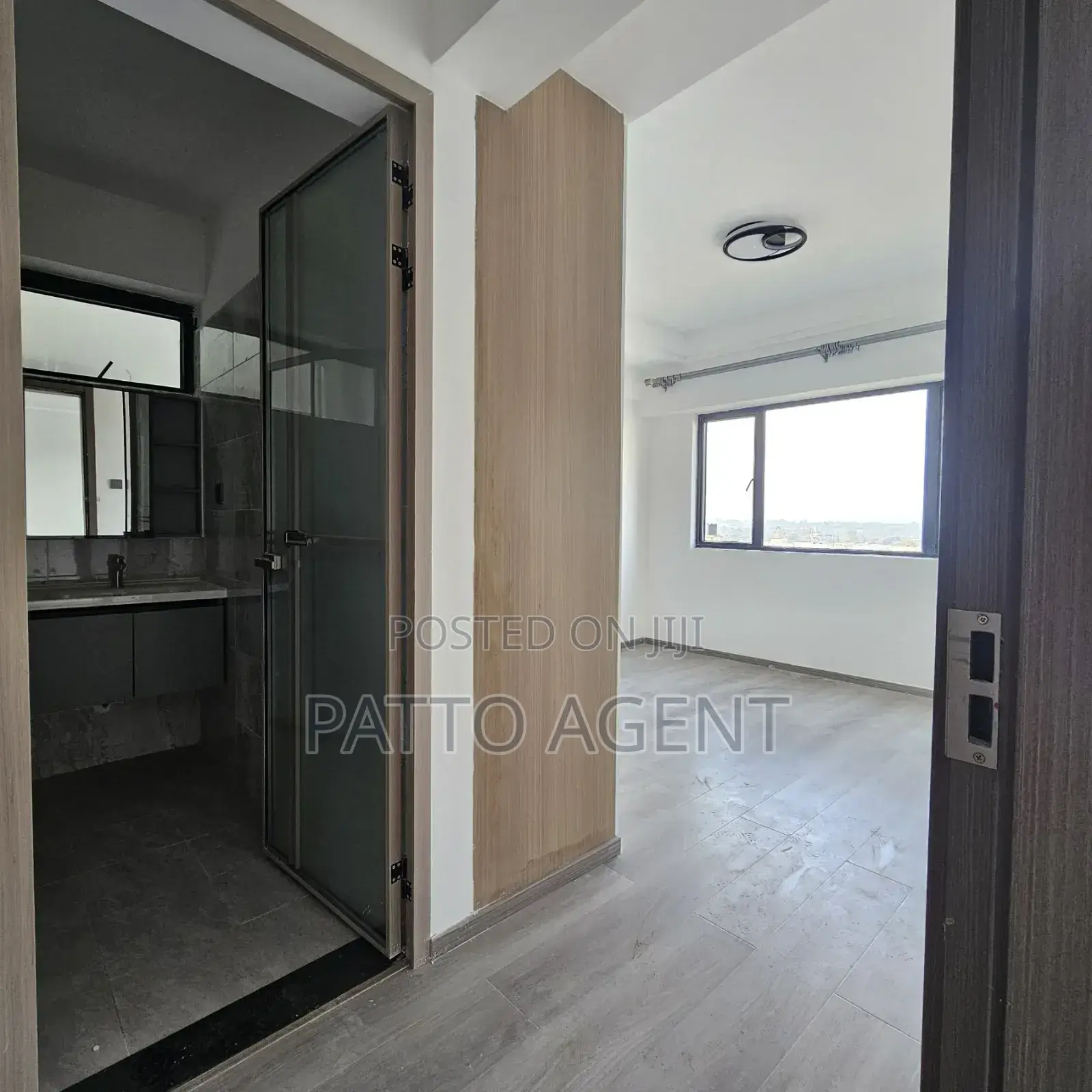 3bdrm Apartment in Valley Arcade, Lavington for sale