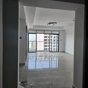 3bdrm Apartment in Valley Arcade, Lavington for sale