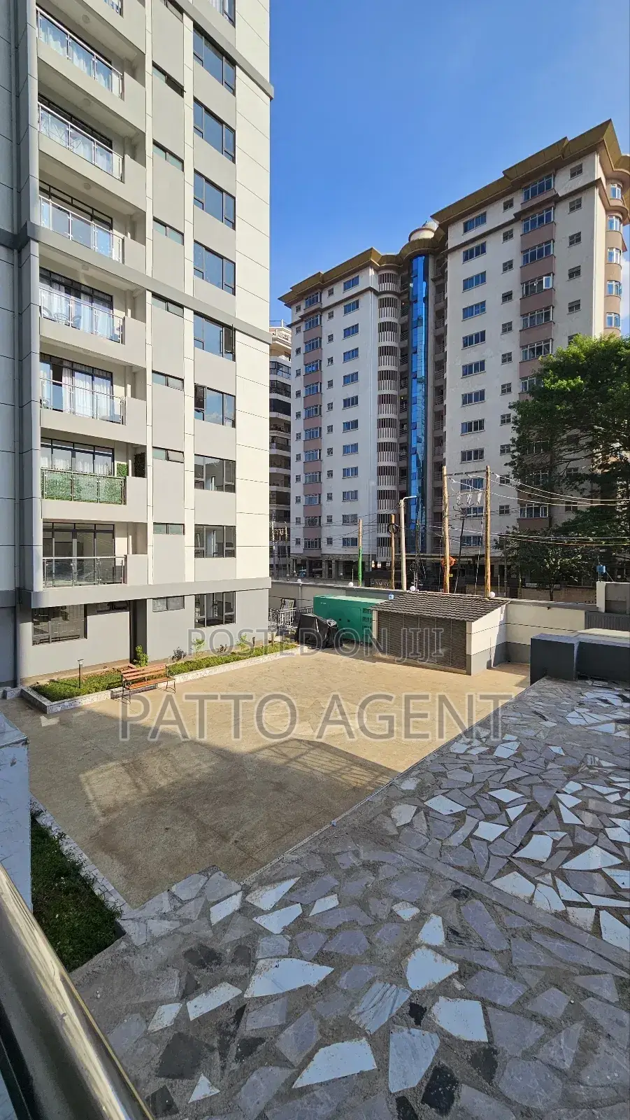 3bdrm Apartment in Valley Arcade, Lavington for sale