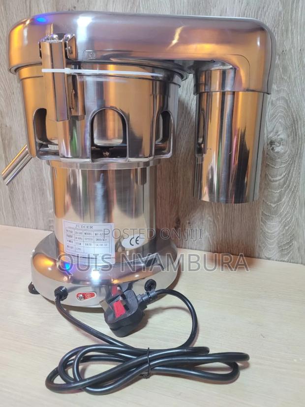 Commercial Juice Machine, Juicer - main view