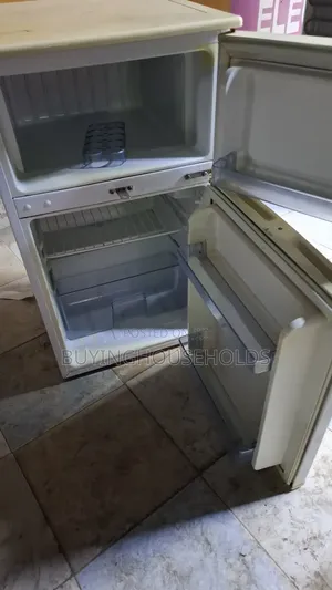 Hotpoint 90L Two Door Fridge