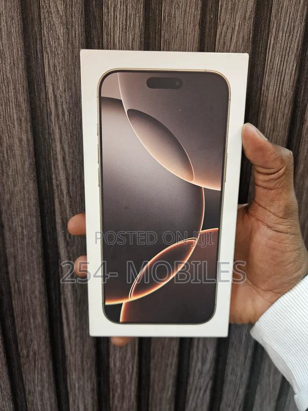 New Apple iPhone 16 Pro Max 512 GB White - thumbnail 2