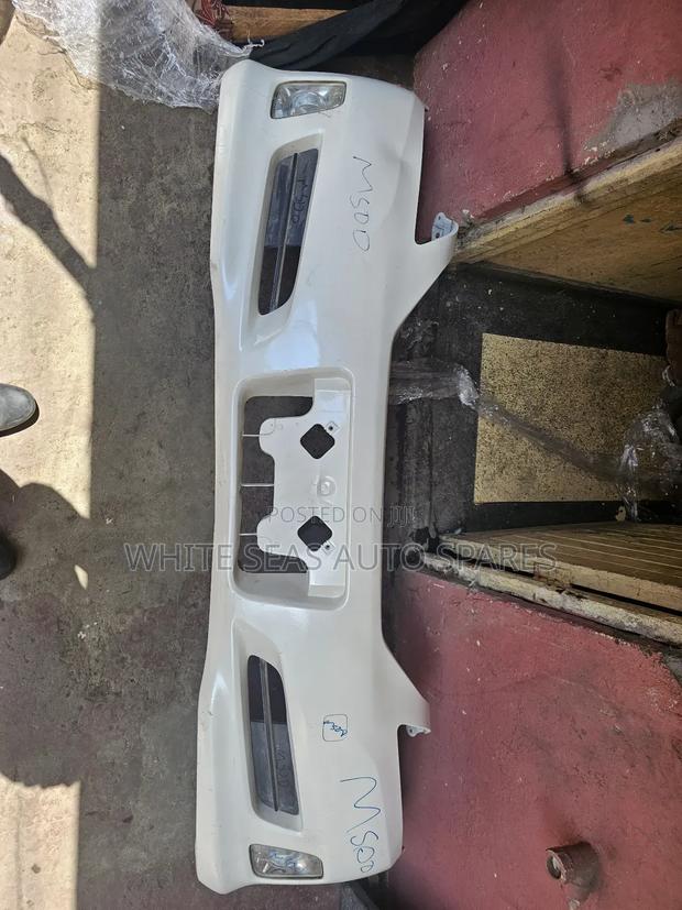 Bumper Toyota Crown 2012